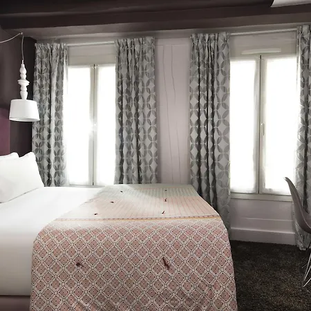 Marais Hôme 3*