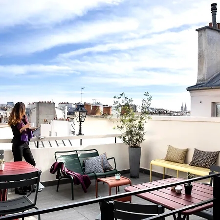 Marais Hotel 3*