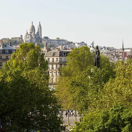 Otel Marais 3*