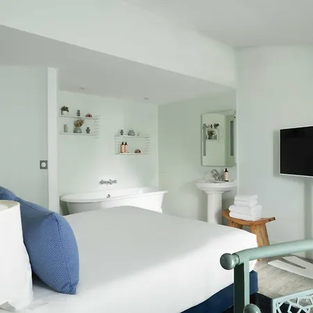 Marais Otel 3*