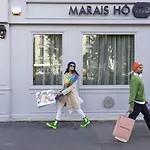 Marais Hotel